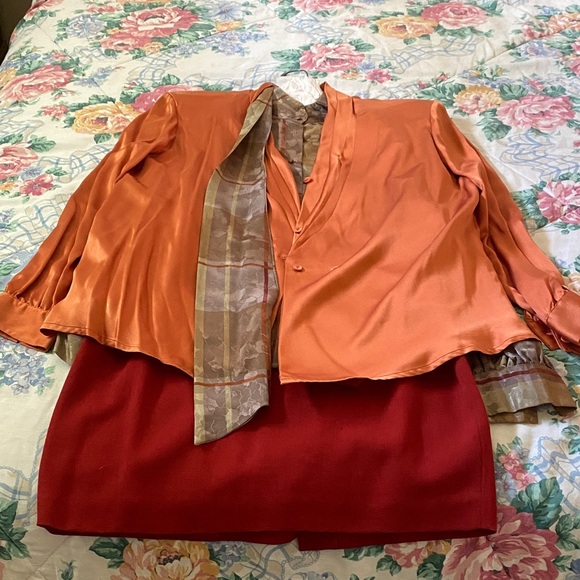 Elegant Orange Blouse Red Skirt Set With Undershirt and Scarf - Picture 1 of 1